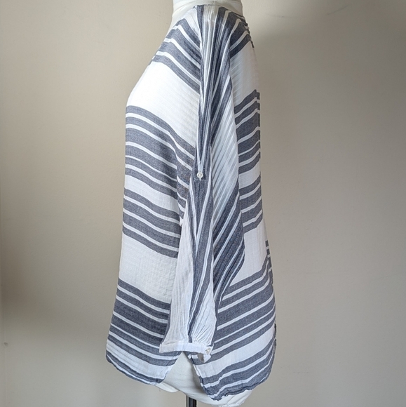 Ann Taylor LOFT Striped Cotton Top (Size L) ⚓️✨ - Picture 3 of 6